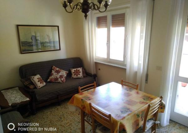 appartamento in affitto a Camaiore in zona Lido di Camaiore