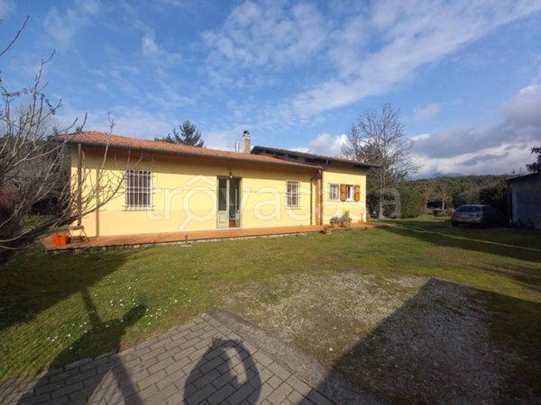 casa indipendente in affitto a Camaiore in zona Lido di Camaiore