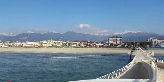 casa indipendente in affitto a Camaiore in zona Lido di Camaiore