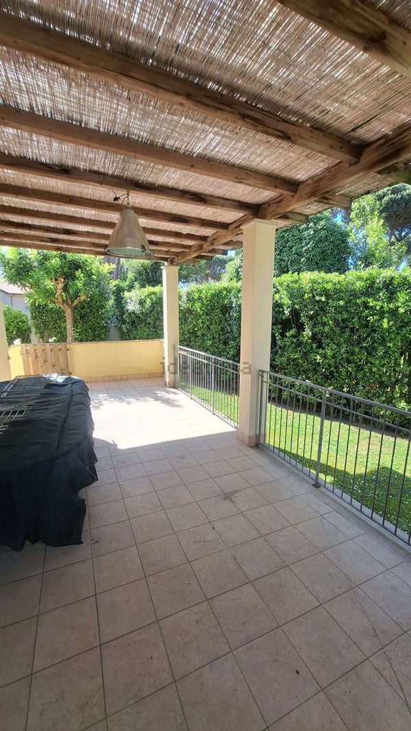 casa indipendente in affitto a Camaiore
