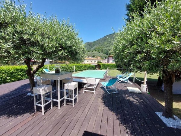 casa indipendente in affitto a Camaiore in zona Nocchi