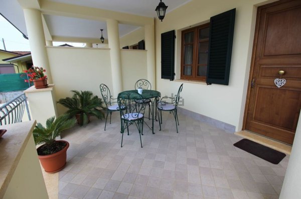 casa indipendente in affitto a Camaiore