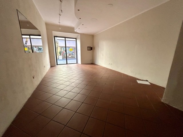 locale commerciale in affitto a Camaiore