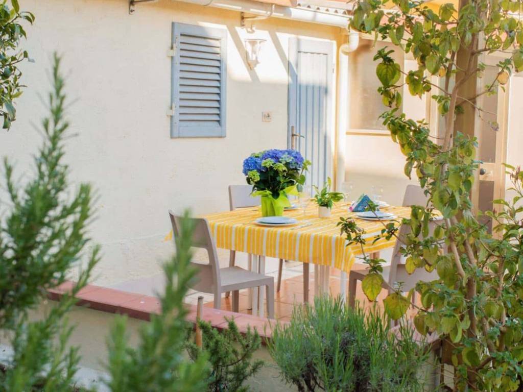 appartamento in affitto a Camaiore in zona Lido di Camaiore