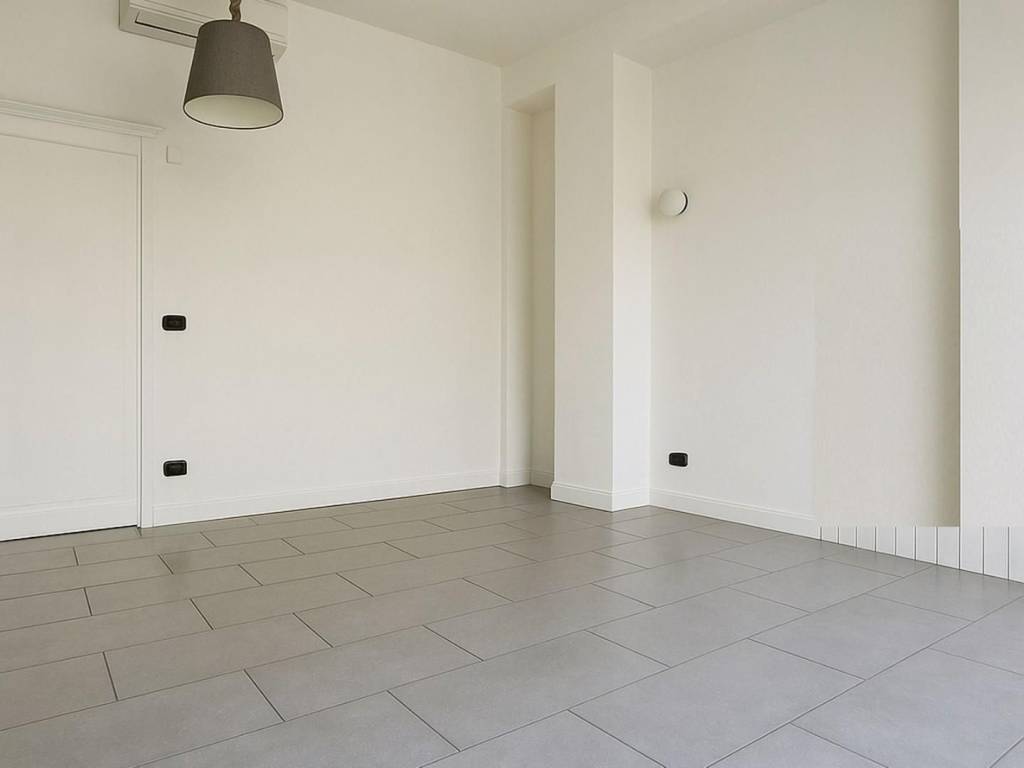 ufficio in affitto a Camaiore in zona Lido di Camaiore