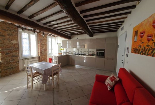 appartamento in affitto a Camaiore