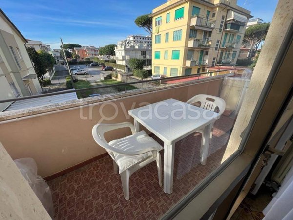 appartamento in affitto a Camaiore in zona Lido di Camaiore