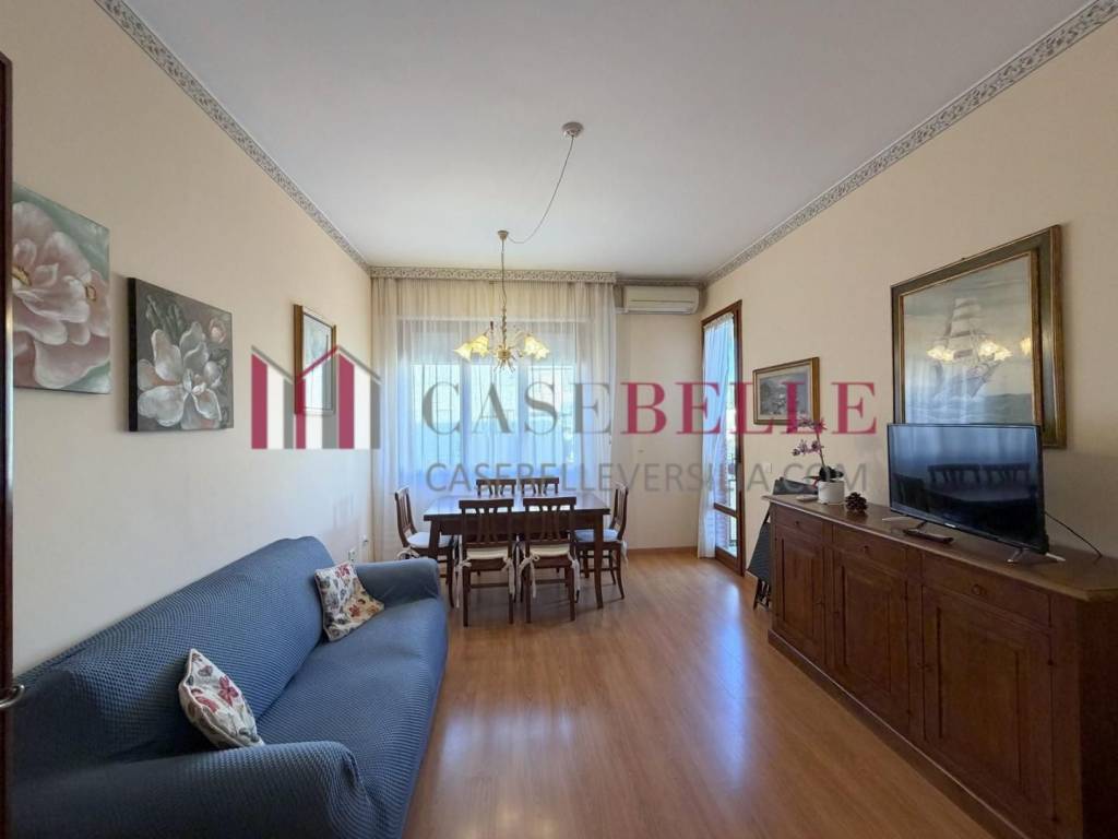 appartamento in affitto a Camaiore in zona Lido di Camaiore