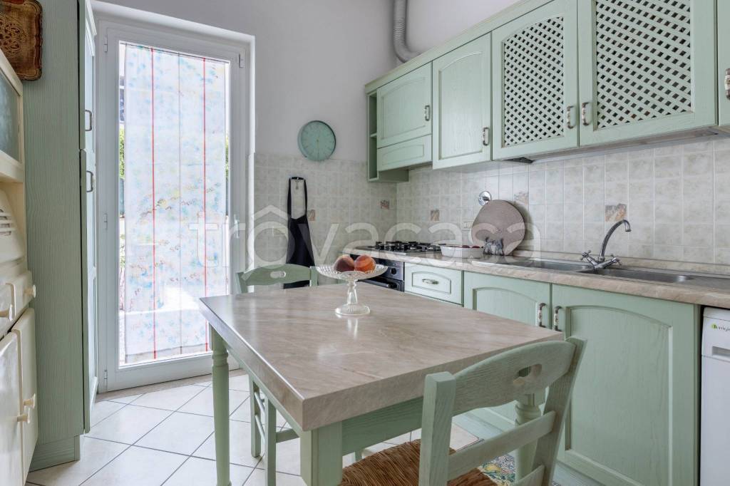 appartamento in affitto a Camaiore in zona Lido di Camaiore