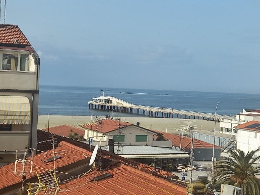 appartamento in affitto a Camaiore in zona Lido di Camaiore