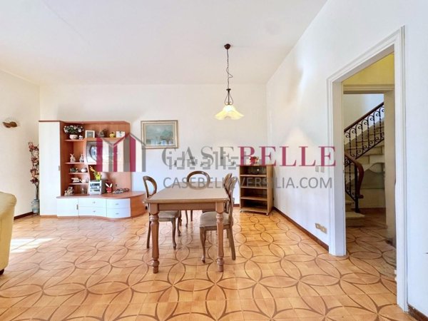 casa indipendente in affitto a Camaiore in zona Lido di Camaiore