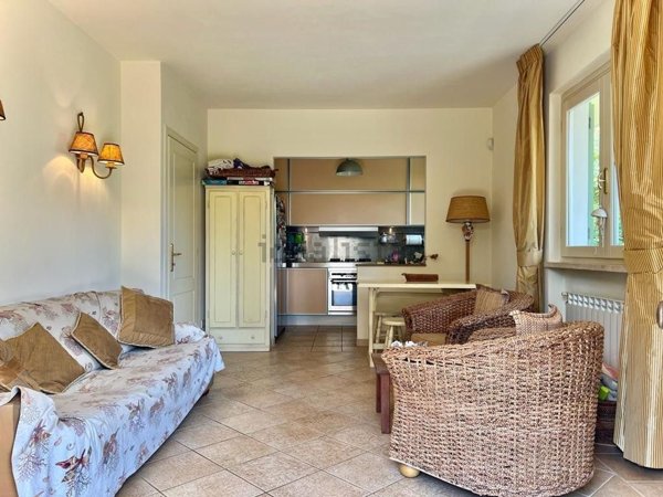 casa indipendente in affitto a Camaiore