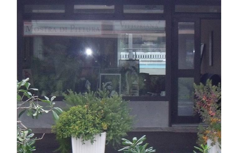 negozio in affitto a Camaiore in zona Lido di Camaiore