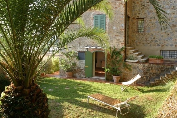 casa indipendente in affitto a Camaiore