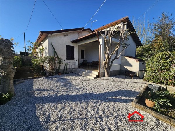 appartamento in affitto a Camaiore