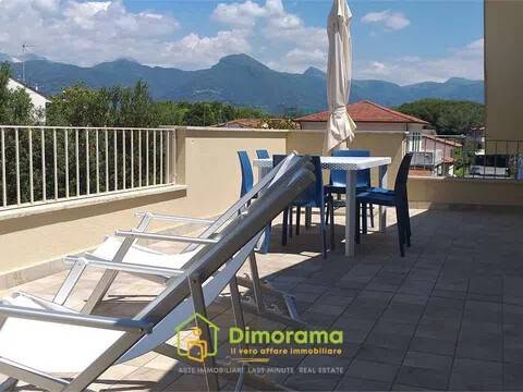 appartamento in affitto a Camaiore in zona Lido di Camaiore
