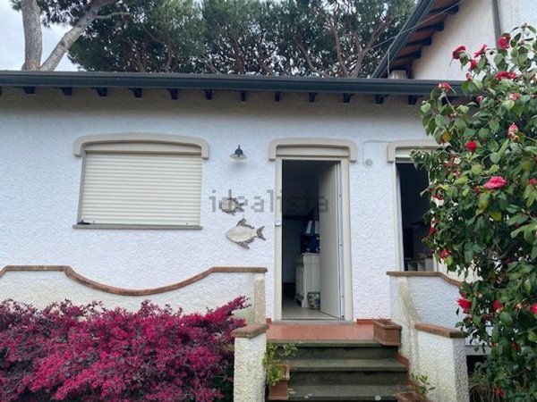 casa indipendente in affitto a Camaiore in zona Secco