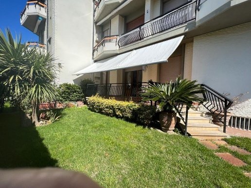 appartamento in affitto a Camaiore in zona Secco