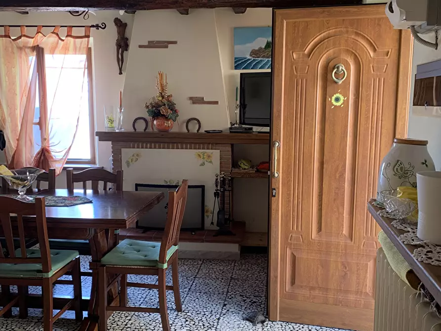 casa indipendente in affitto a Camaiore