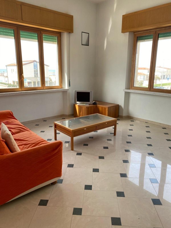 appartamento in affitto a Camaiore in zona Lido di Camaiore