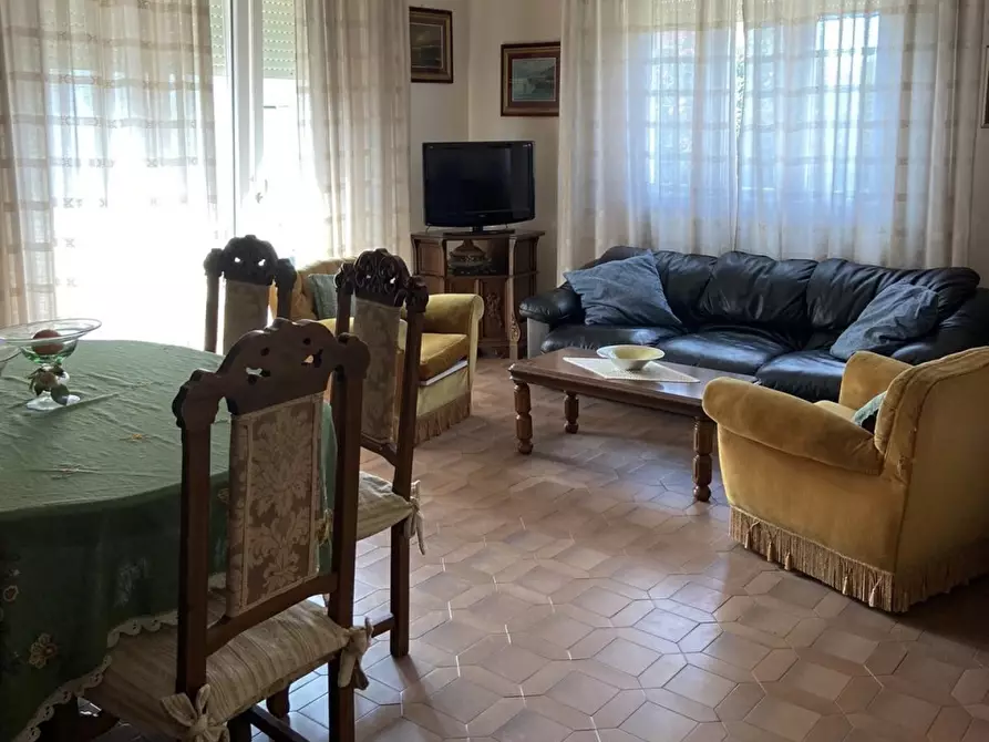 appartamento in affitto a Camaiore in zona Lido di Camaiore