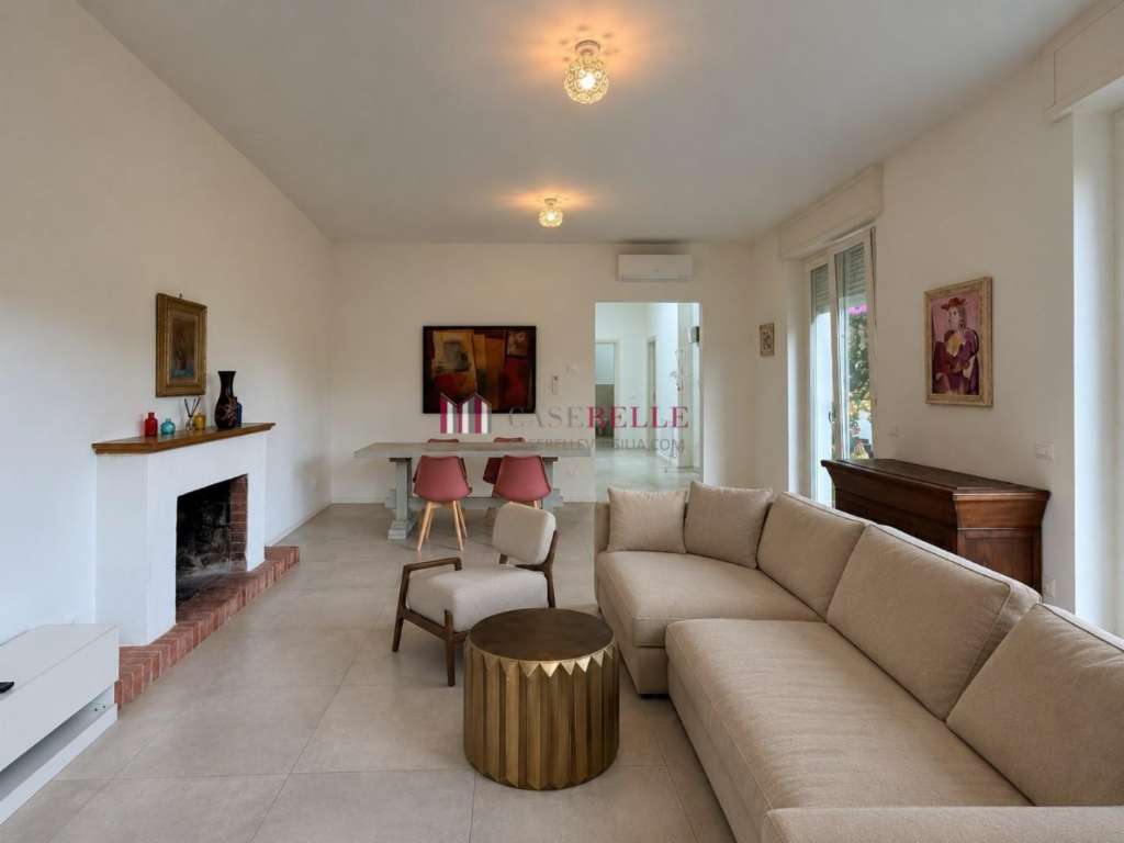 casa indipendente in affitto a Camaiore
