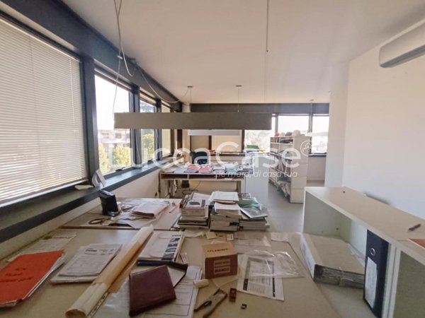 ufficio in affitto a Capannori