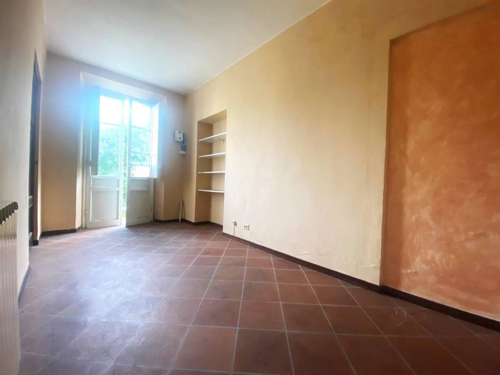 ufficio in affitto a Capannori in zona Lunata