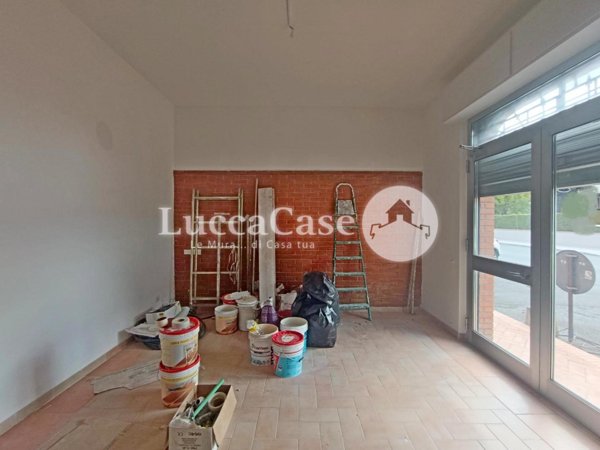 locale commerciale in affitto a Capannori