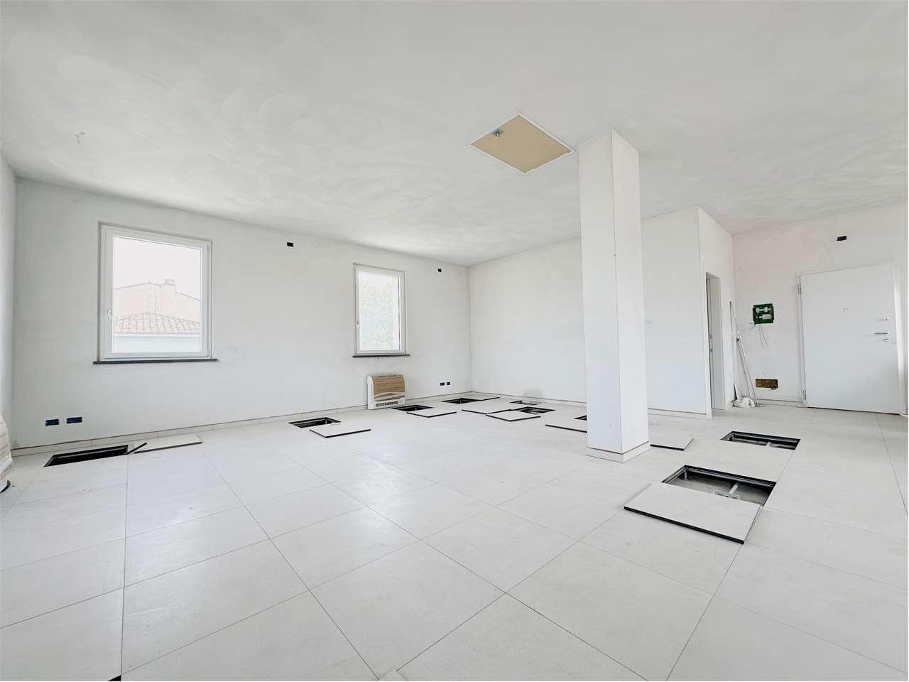 appartamento in affitto a Capannori in zona Lunata