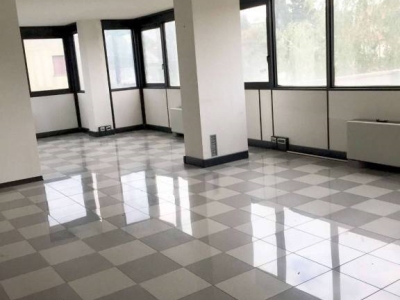 ufficio in affitto a Capannori