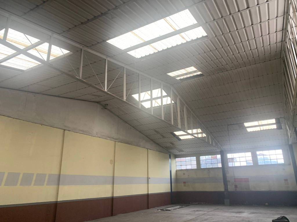 locale commerciale in affitto a Capannori