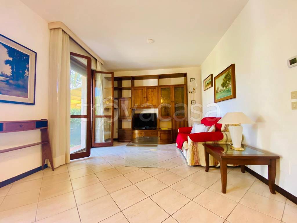 casa indipendente in affitto a Capannori in zona Lammari