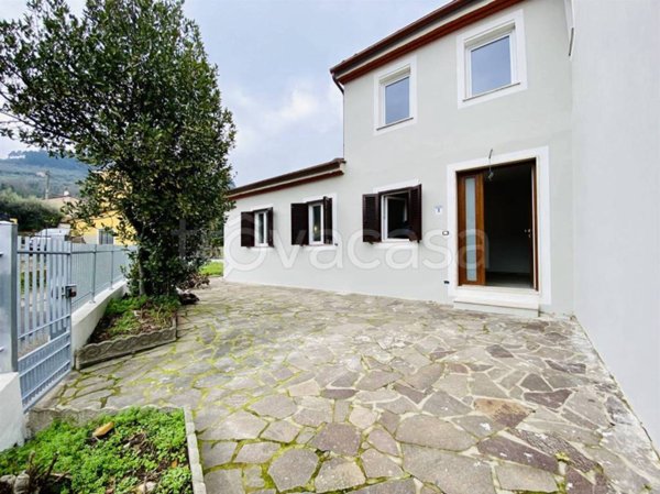 casa indipendente in affitto a Capannori