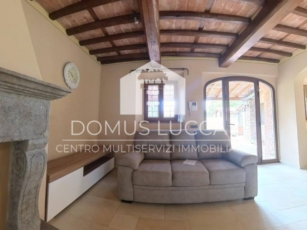 casa indipendente in affitto a Capannori in zona Guamo