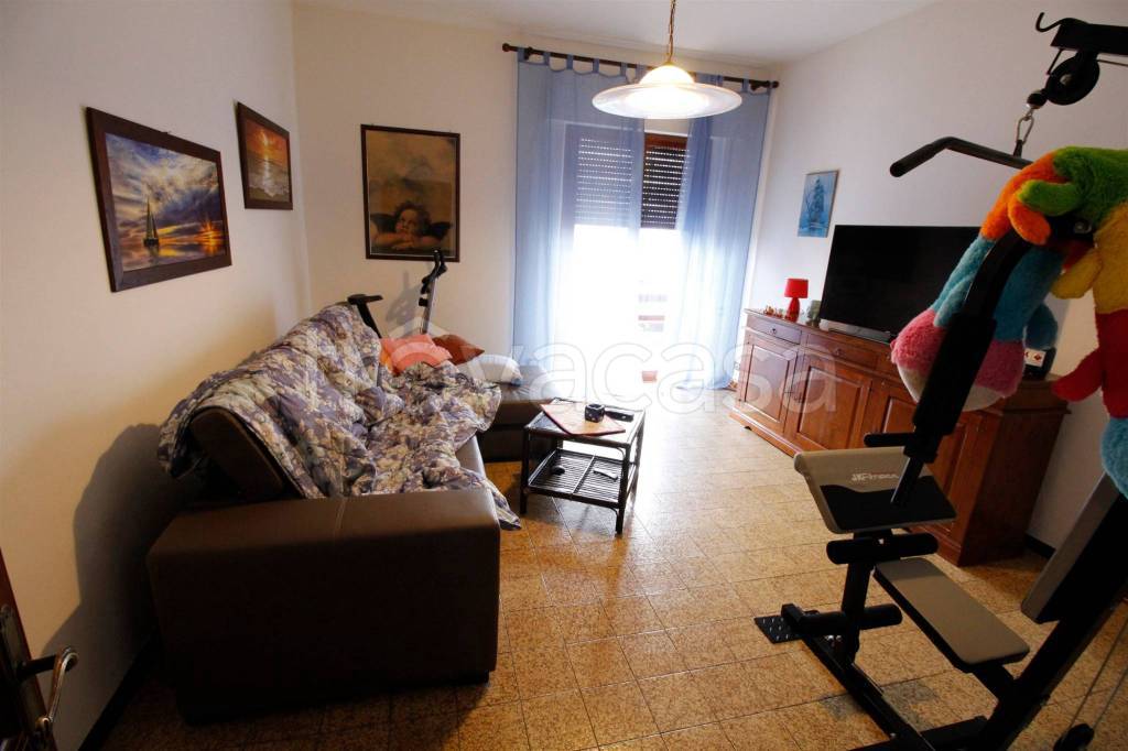 appartamento in affitto a Capannori in zona Lammari