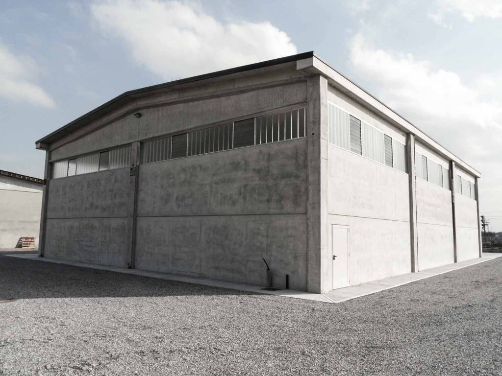 negozio in affitto a Capannori