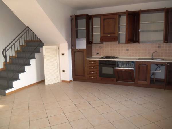 casa indipendente in affitto a Capannori in zona Lammari