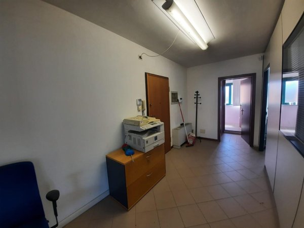 ufficio in affitto a Capannori