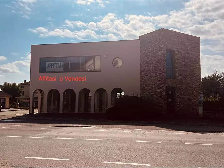 negozio in affitto a Capannori