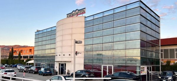 locale commerciale in affitto a Capannori