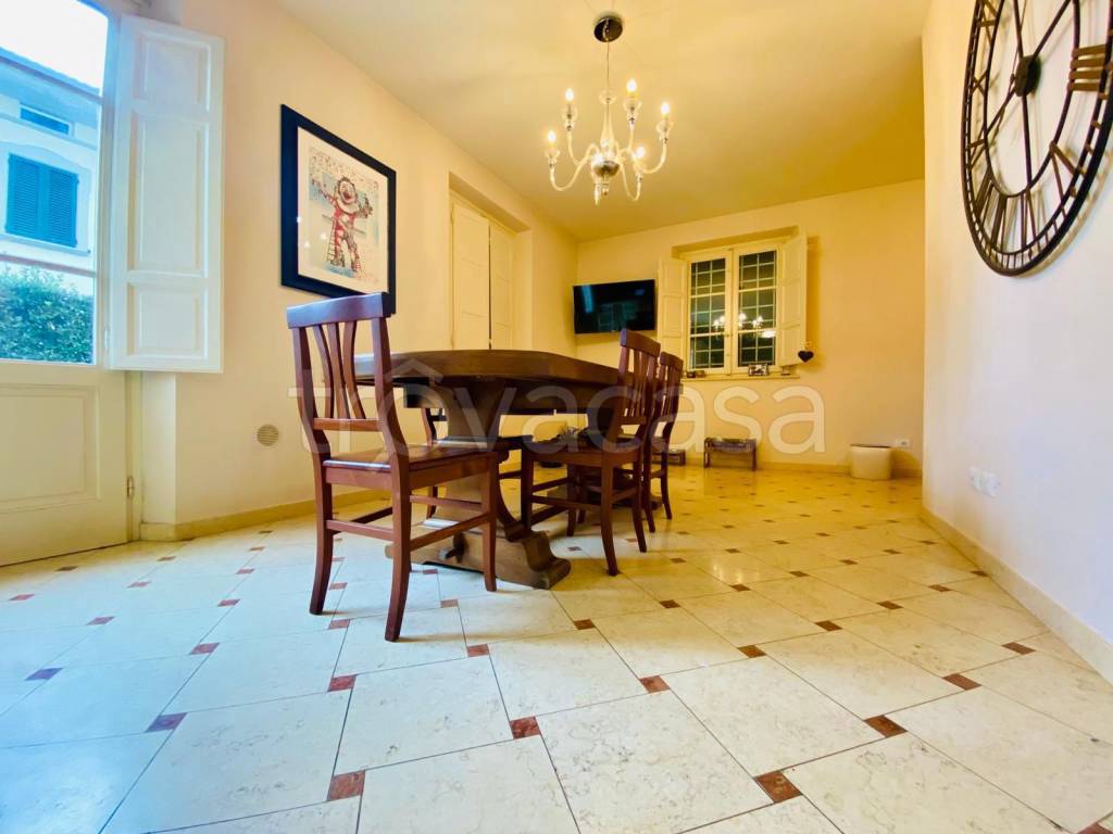 casa indipendente in affitto a Capannori in zona Lammari