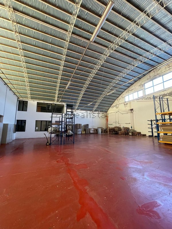 capannone in affitto a Capannori