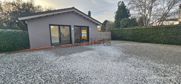 ufficio in affitto a Capannori in zona Santa Margherita