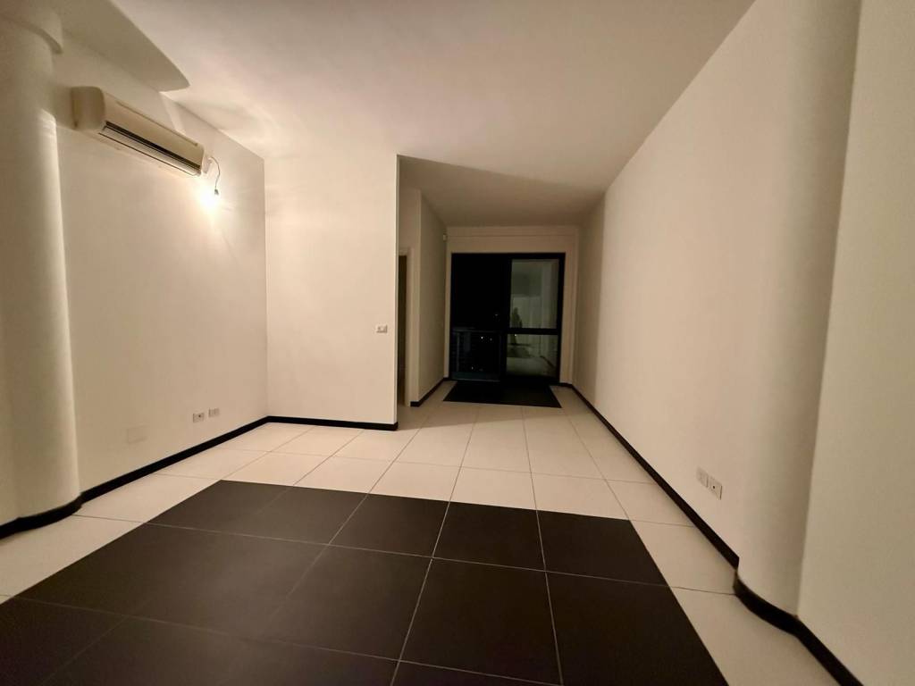 ufficio in affitto a Capannori in zona Lunata