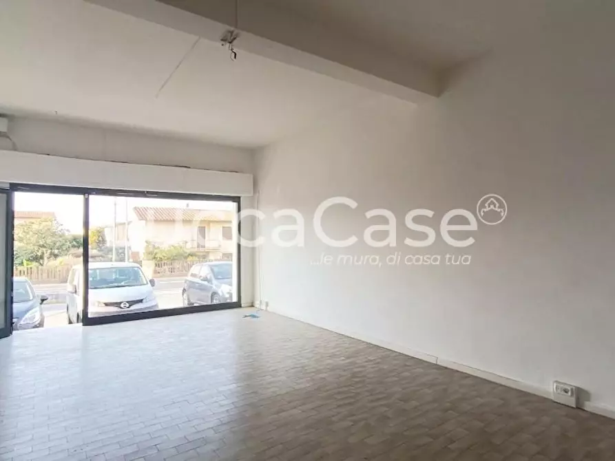 locale commerciale in affitto a Capannori