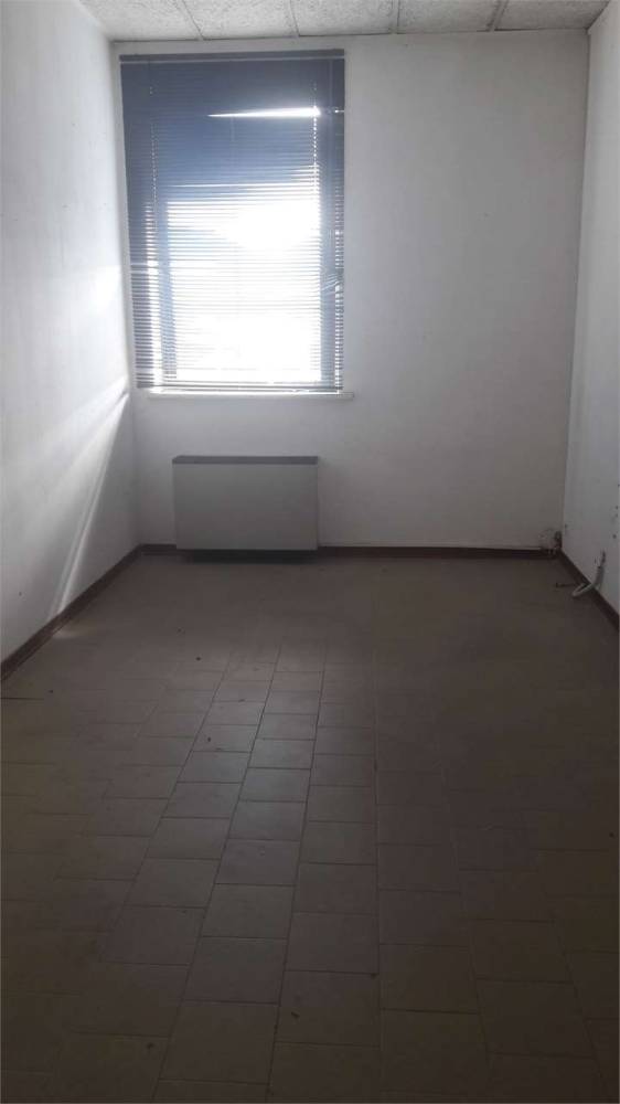 ufficio in affitto a Capannori in zona Guamo