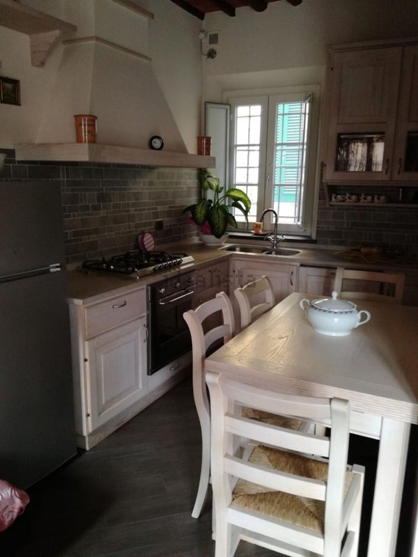 casa indipendente in affitto a Capannori