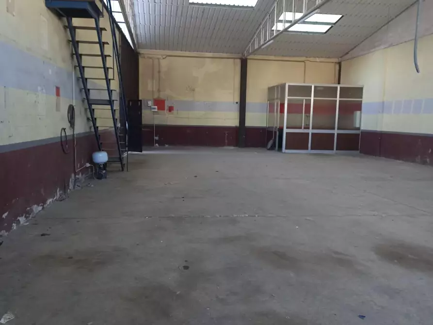 locale di sgombero in affitto a Capannori