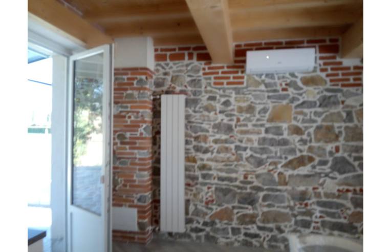 casa indipendente in affitto a Capannori in zona Lammari